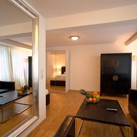 Apartment Stresemann-haus Dusseldorf